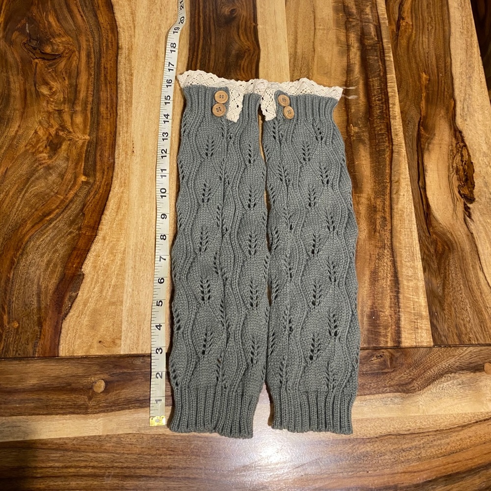 Knit and lace leg warmers with wooden buttons